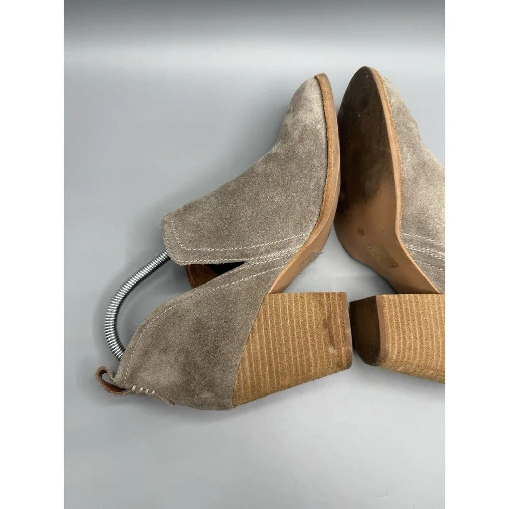 Jeffrey Campbell Rosalee Taupe Gray Suede Cut Out Heeled Ankle Booties Size 10